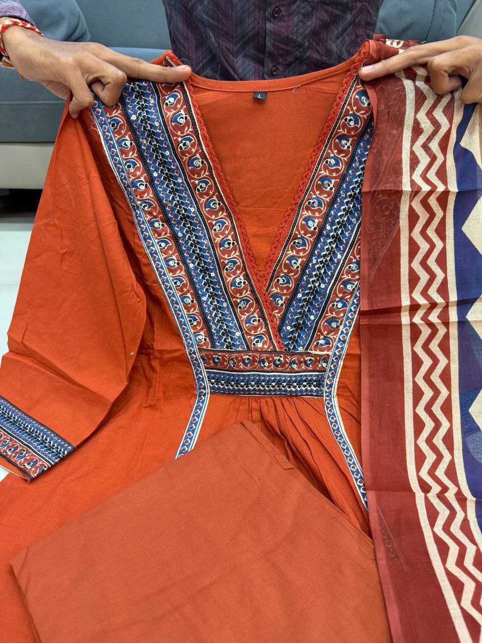 Cotton Jasood Suit UNV-ST-040