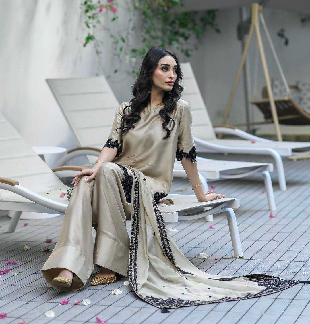 Georgette Embroidered Suit UNV-ST-045