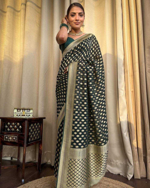Banarasi Lichi Silk saree (Green) UNV-SR-021
