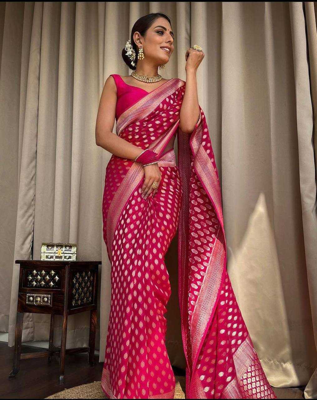 Banarasi Lichi Silk saree (Rani) UNV-SR-021