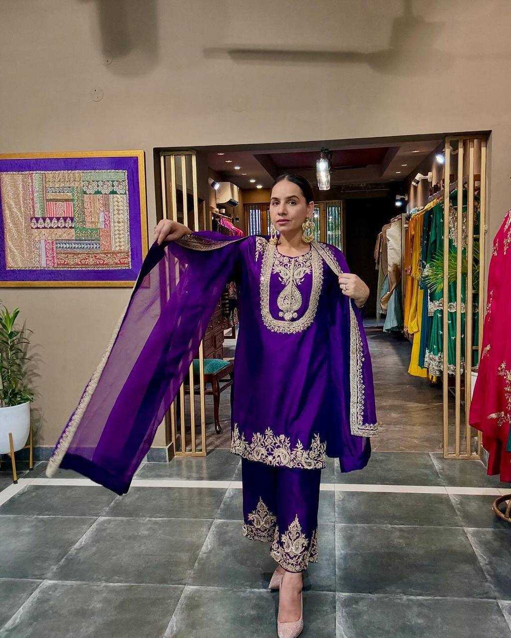 Chinon Silk Suit (Violet) UNV-ST-004