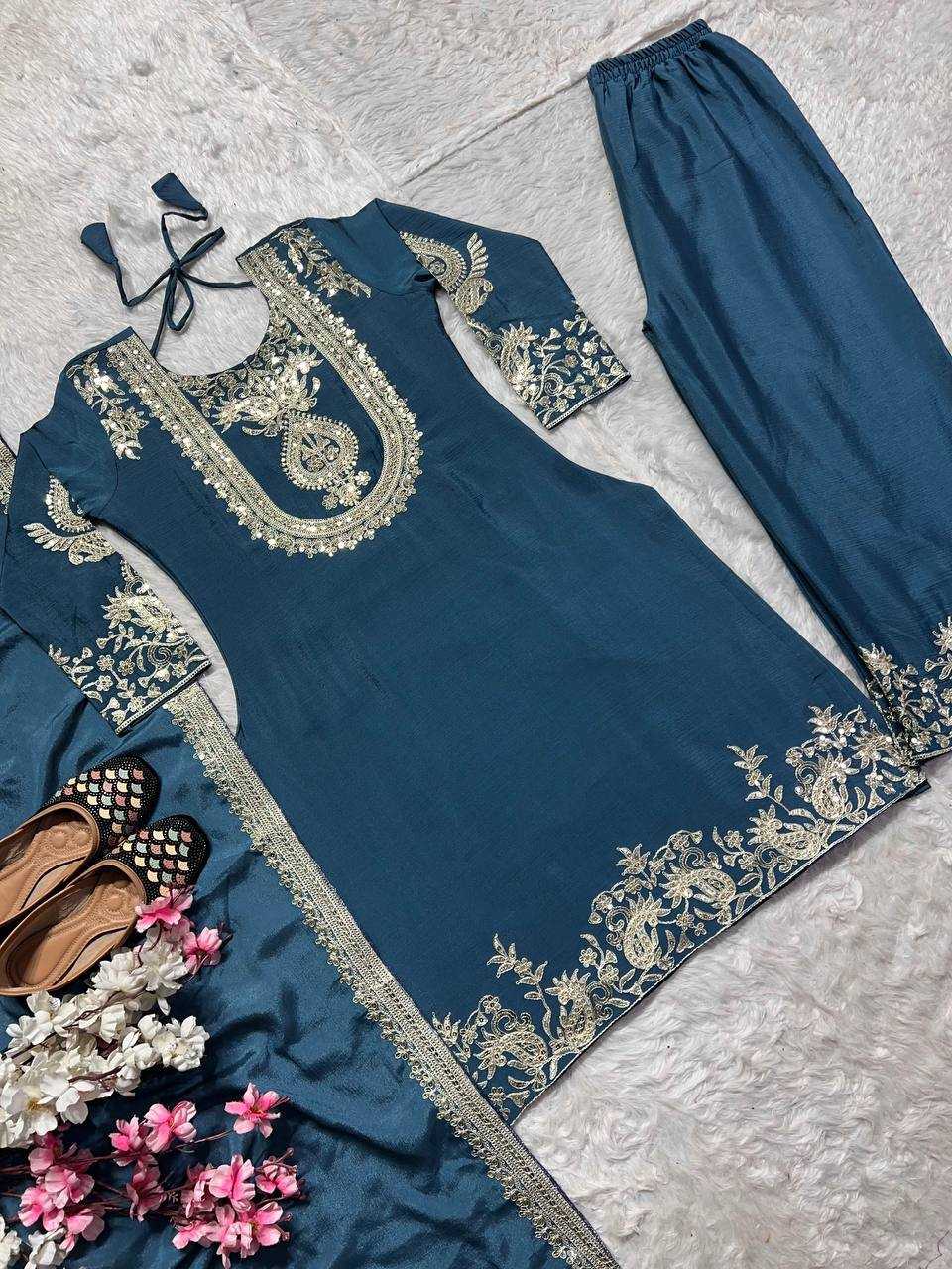 Chinon Silk Suit (Peacock Blue) UNV-ST-004