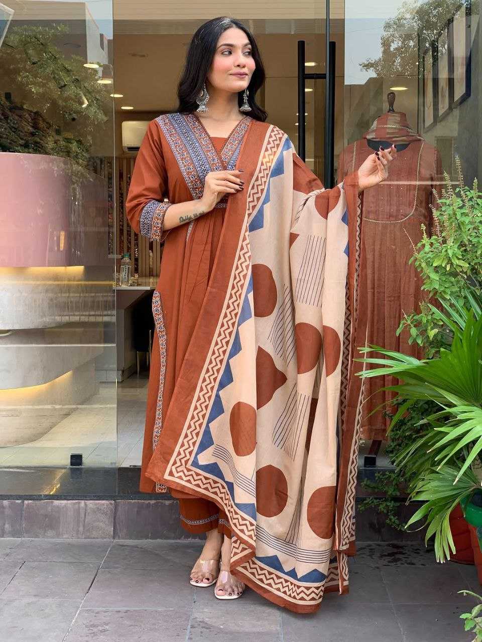 Cotton Jasood Suit UNV-ST-040