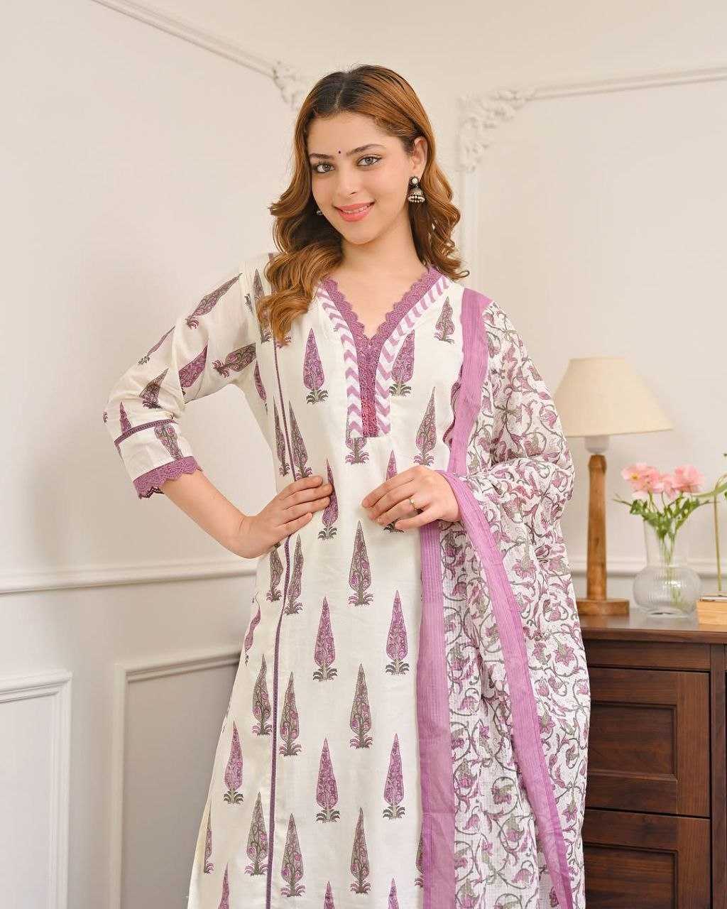 Cotton Printed Suit (Pink) UNV-ST-021