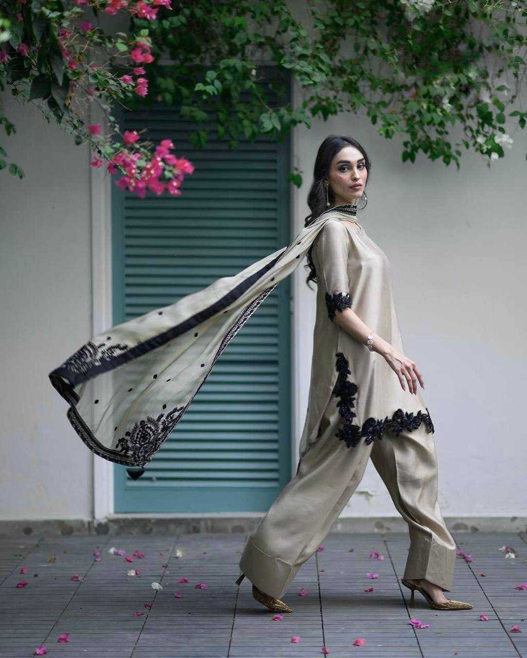 Georgette Embroidered Suit UNV-ST-045