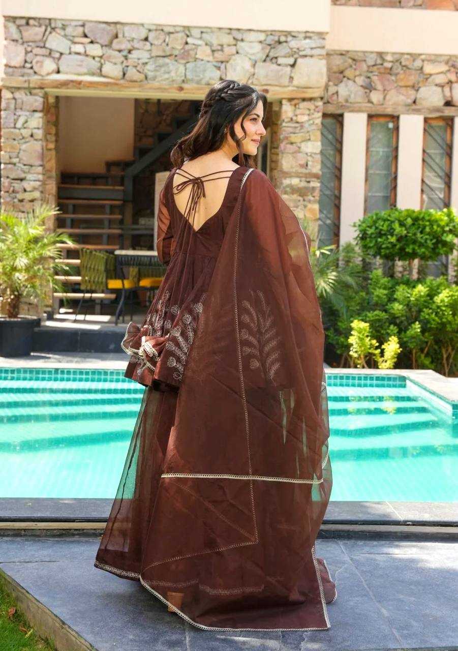 Georgette Embroidered Sharara Salwar Suit UNV-ST-050