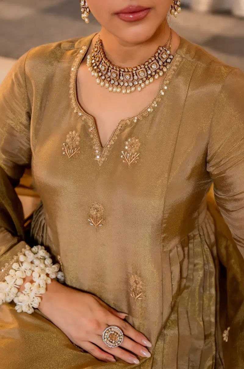 Simar Silk Embroidered Suit UNV-ST-020