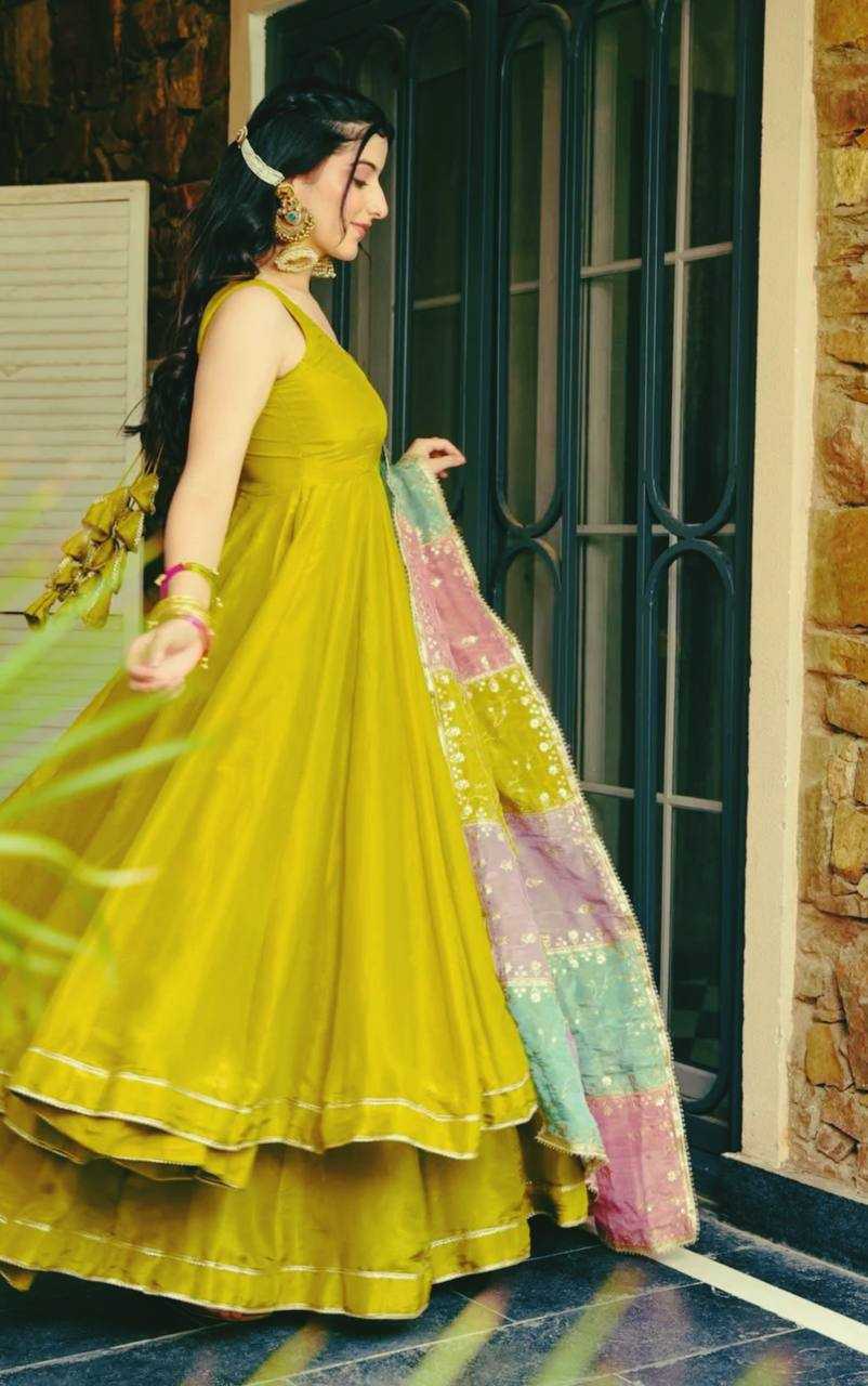 Shimmer Silk Embroidered Palazzo Suit UNV-ST-030