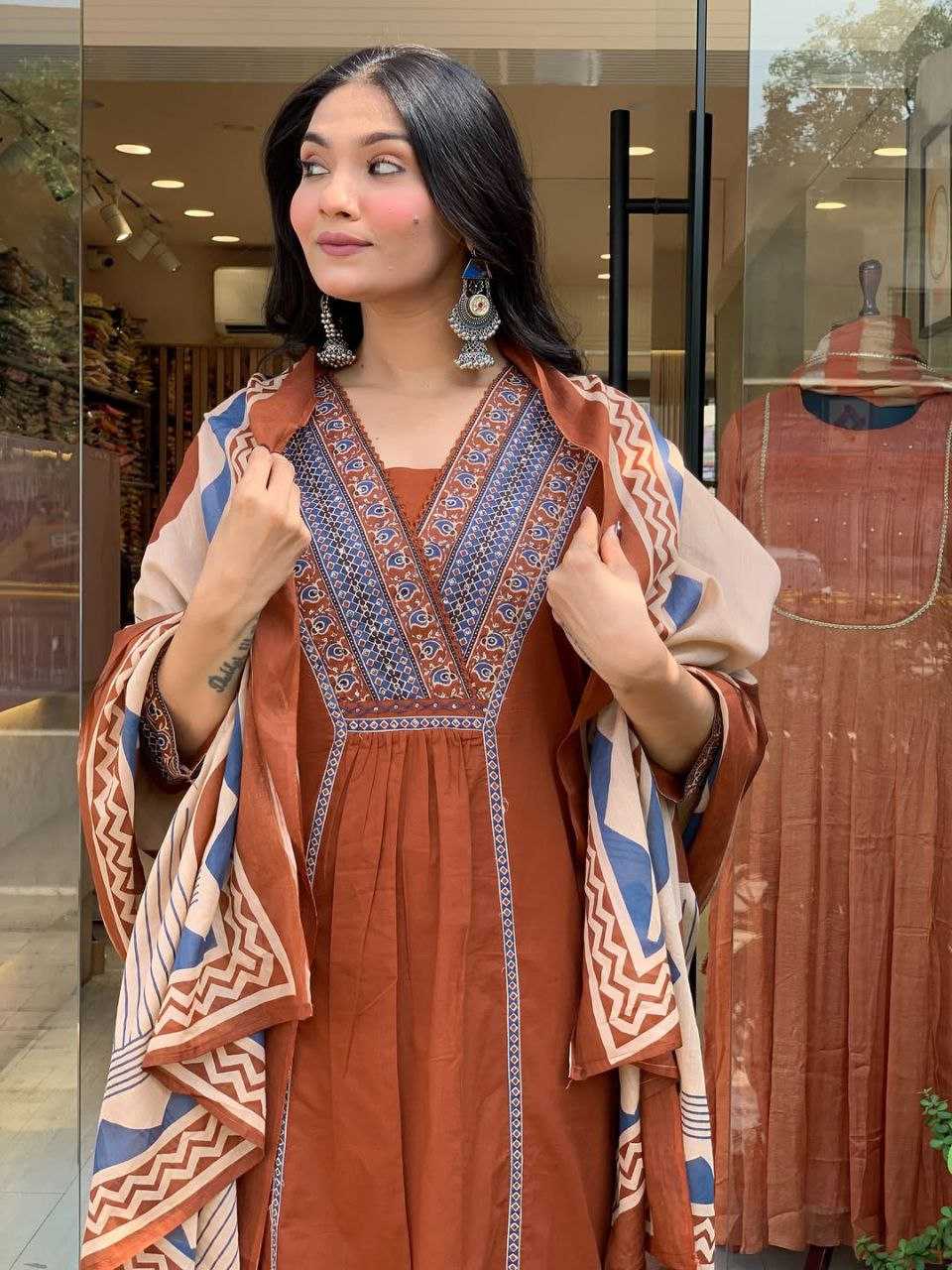 Cotton Jasood Suit UNV-ST-040