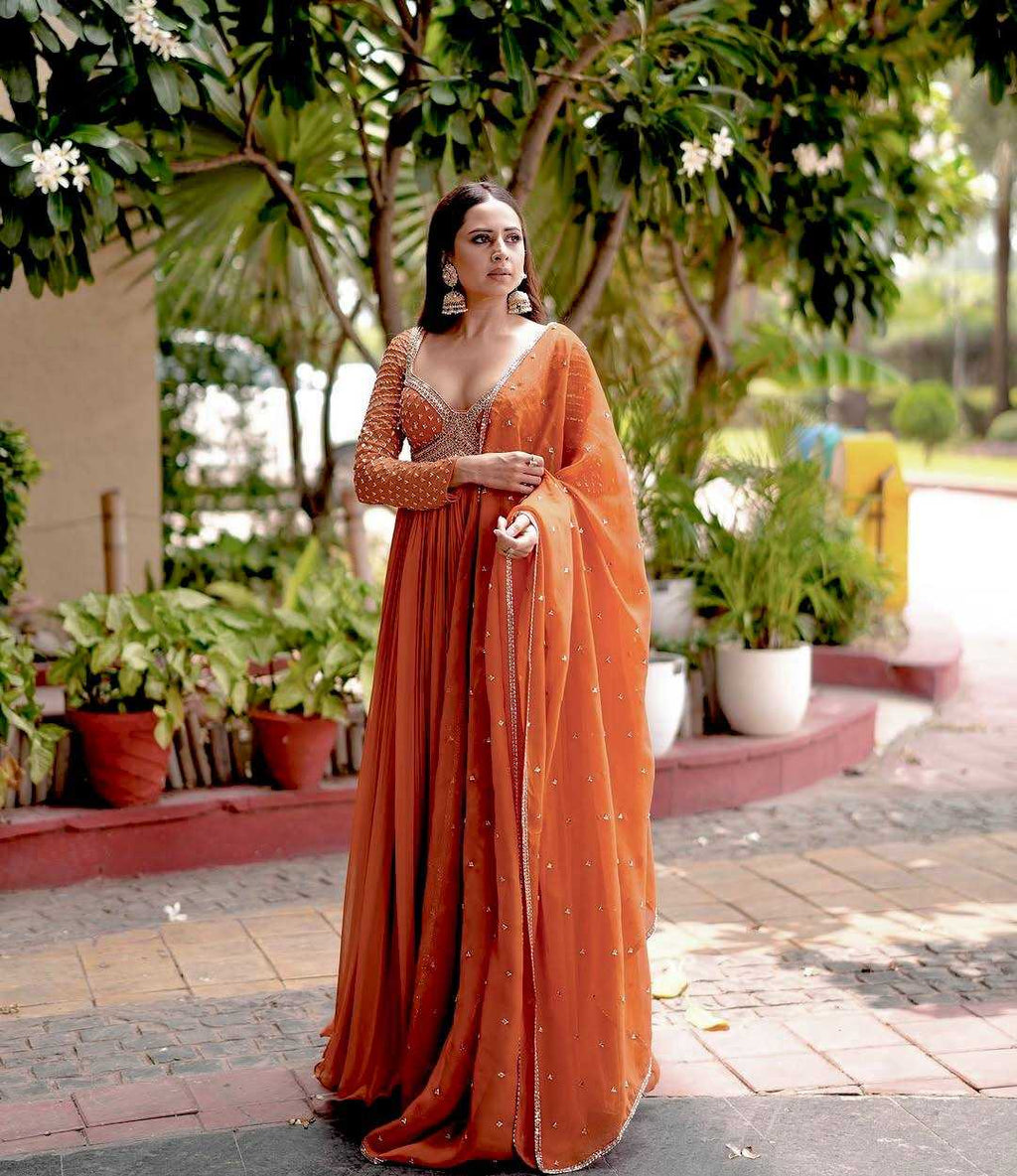 Sargun Mehta Bollywood Collections UNV-GN-005